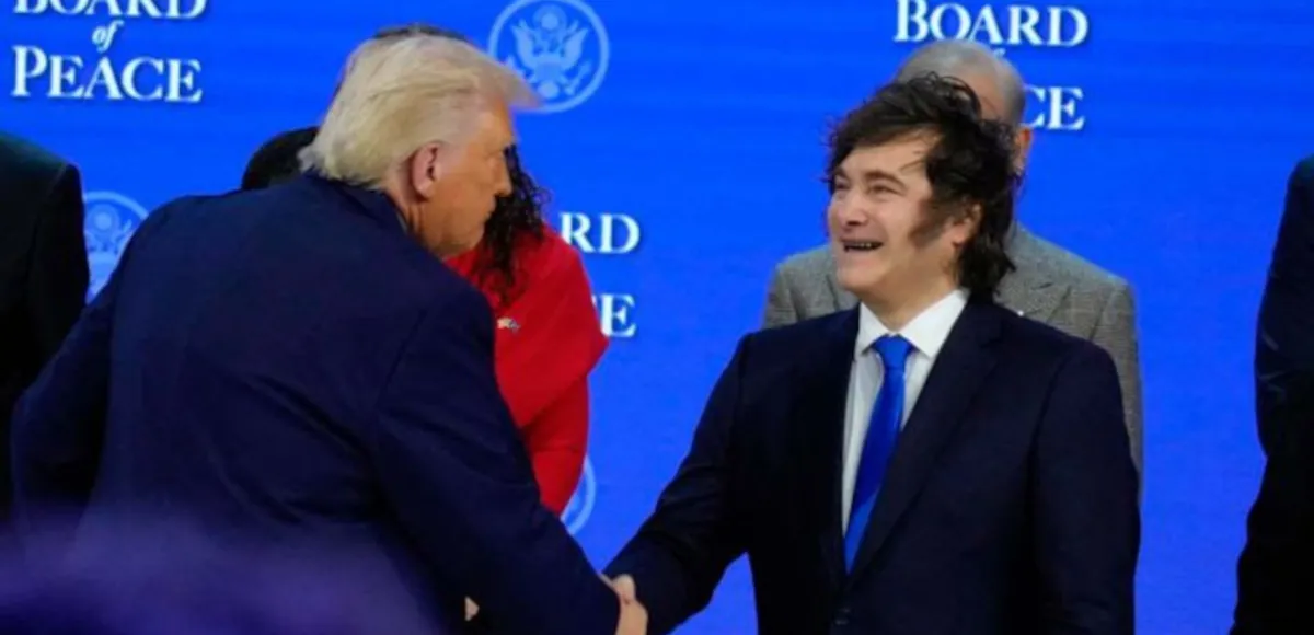 Un imperio a la defensiva y un presidente que fuerza la realidad