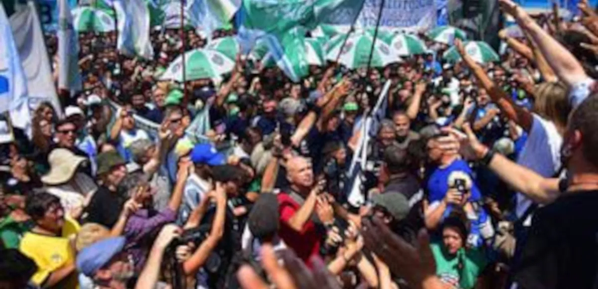 “Le decimos que no a esta reforma laboral”