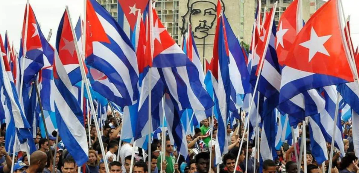 La imprescindible solidaridad con Cuba