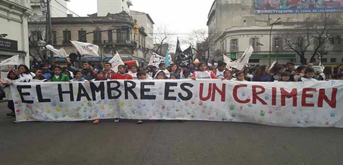 Los movimientos sociales movilizan y debaten