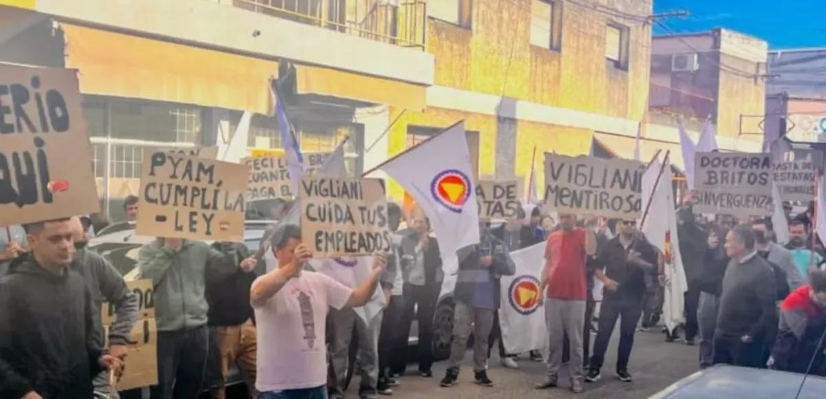 Gualeguaychú se planta contra los despidos en Laboratorios Pyam