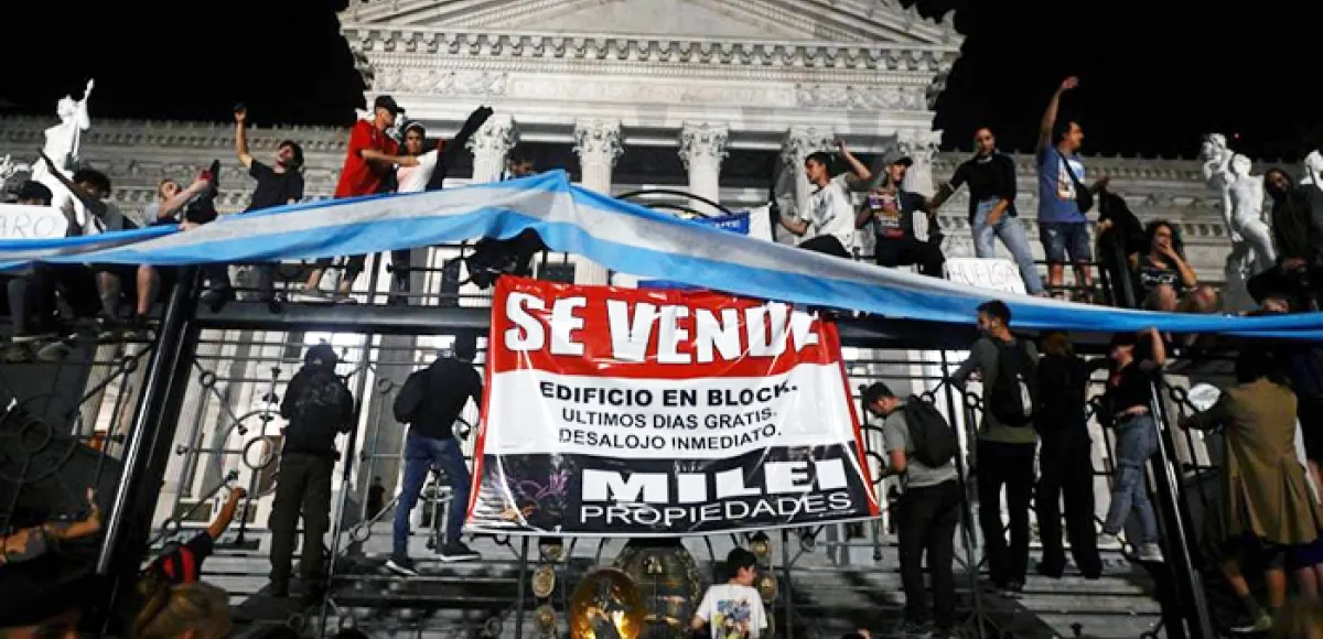 Contra la extrajerización de las tierras