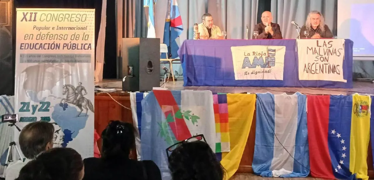 Se hizo el Congreso Popular e Internacional en Defensa de la Educación Pública