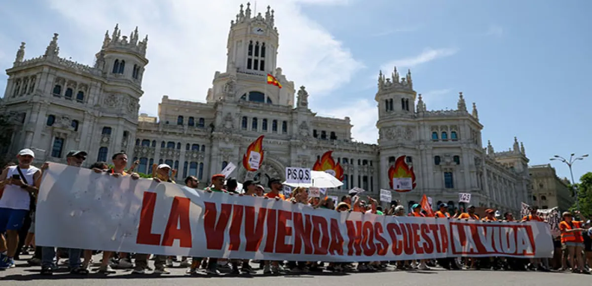 España: Sánchez adelanta las elecciones